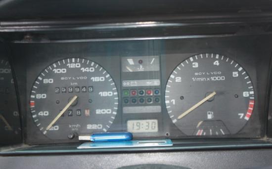 化油器老桑塔纳试驾视频,化油器版桑塔纳2000