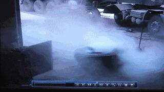 胎压故障灯亮了还能继续开吗,马自达cx4胎压报警亮了一下熄灭了