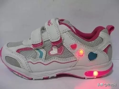 曾经这种衣服在六安夏天人手一件，穿过的都老了