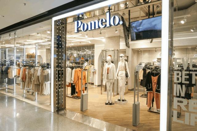 centralworld鍊煎緱涔扮殑涓滆タ,涓栫晫鍟嗗簵璐墿鎸囧崡