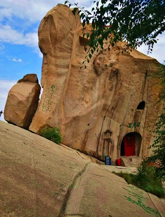 西岳华山自助游图记(擦耳崖——日月岩——苍龙岭)