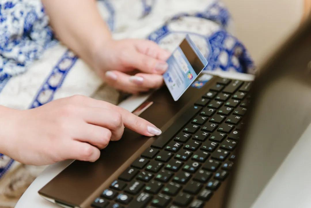 紧急!沙特又一独立站因派送延迟,触发巨额退款