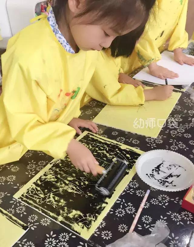 kt板怎么固定显得有层次感,kt板怎么做好玩儿的东西