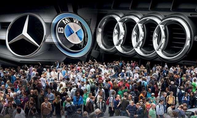 丰田埃尔法最牛车牌,街头顶级豪车布加迪