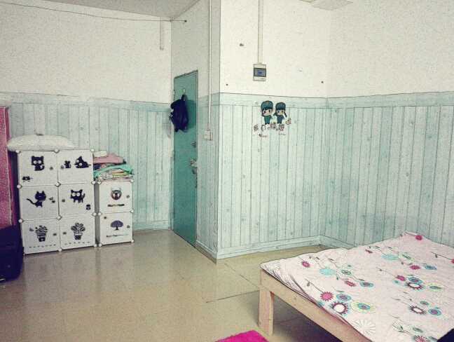 看看深圳塘朗房租2000的出租房，1000元简单改造，照样是温馨小家