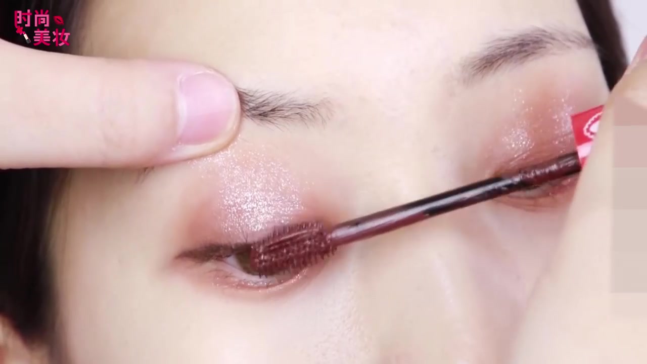 化妆的正确步骤初学者简单视频,化妆技巧初学化妆视频