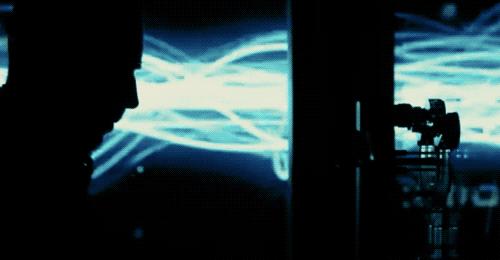 百万网友围观用剪刀剪玻璃，其实这是流传了数百年的化学技术