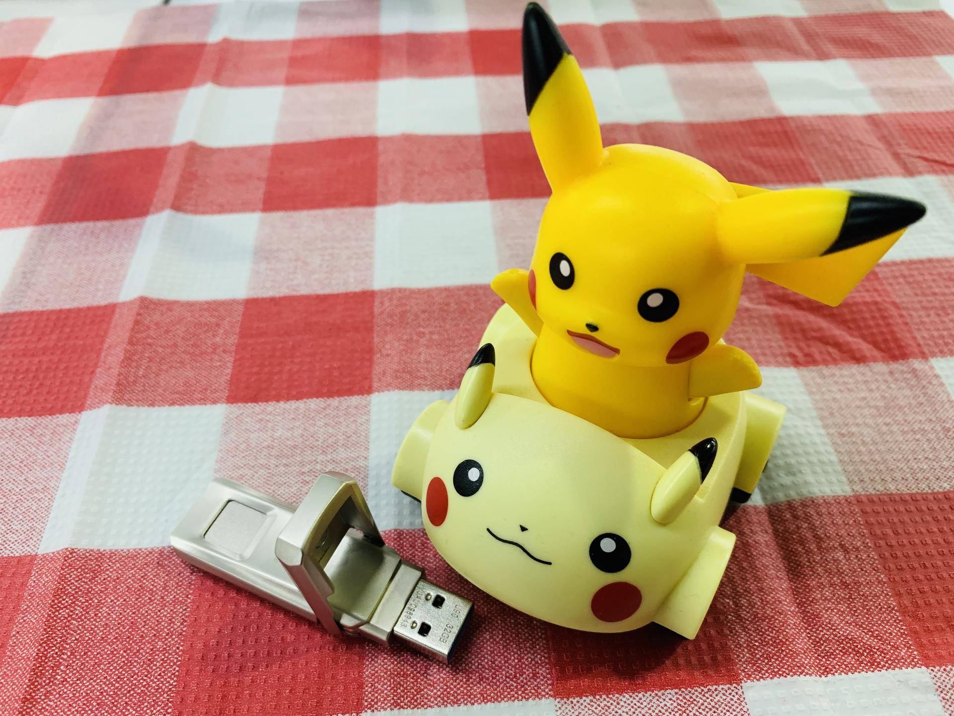 别再让信息裸奔了！aigo指纹加密U盘，守护数据安全