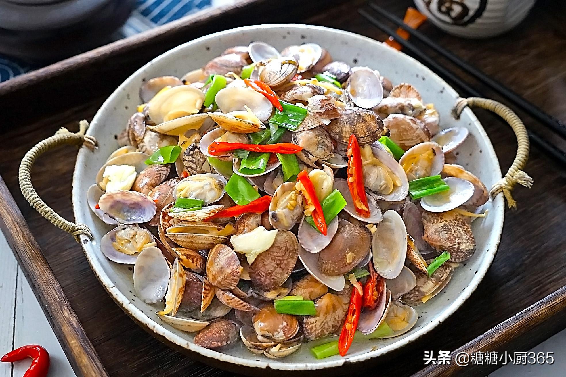 蛤蜊处理内脏,蛤蜊已经焯过水怎么清理沙子