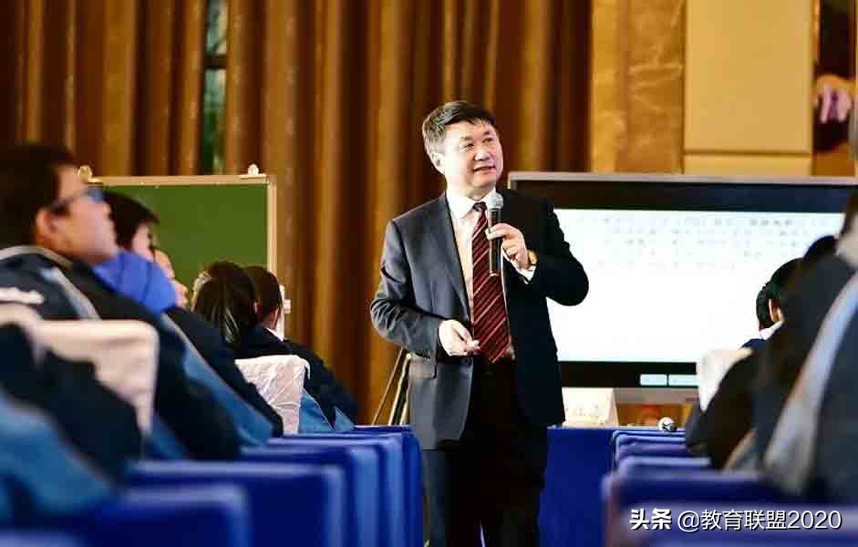 江苏一中学，2020年高三本科率100%，校长一席话引热议