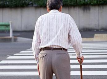 腰椎弯曲有什么后果,腰椎弯曲该如何复位