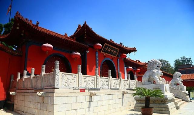 柏作为姓氏的时候该读什么,柏作为姓氏应该怎么念