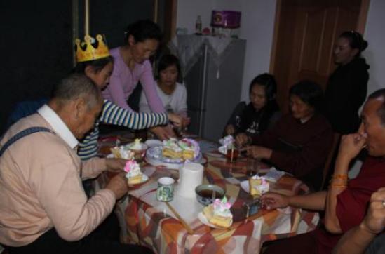 孩子生日到底过农历还是阳历,孩子生日到底过阴历还是阳历