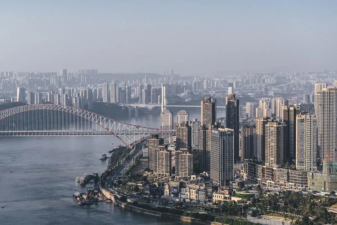 重庆是一个魔幻的城市,重庆从来没有魔幻只有现实