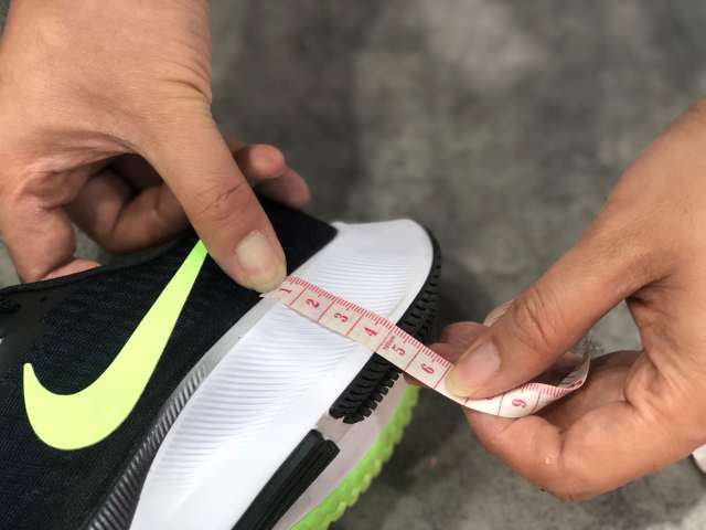 飞马37premium和飞马37哪个好,飞马37白彩虹和飞马zoom哪个更好