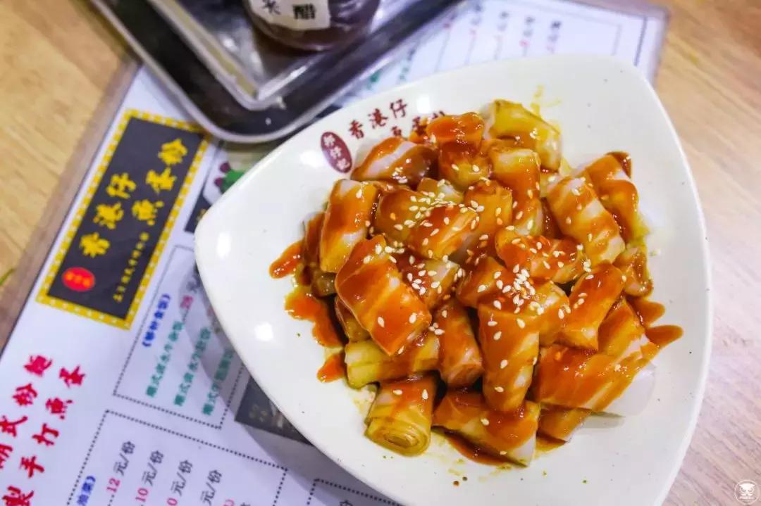 扎根杭州20年的香港人用一碗鱼丸粗面，带你来到了香港街头