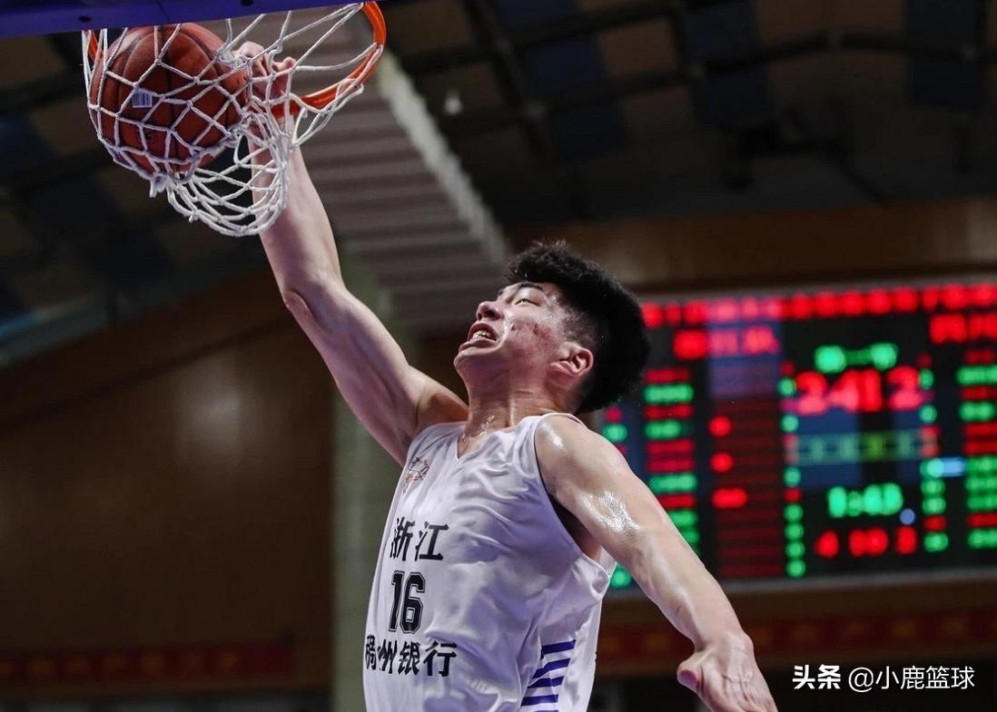 cctv5现场直播山东vs浙江篮球直播,cctv5直播广东vs广厦