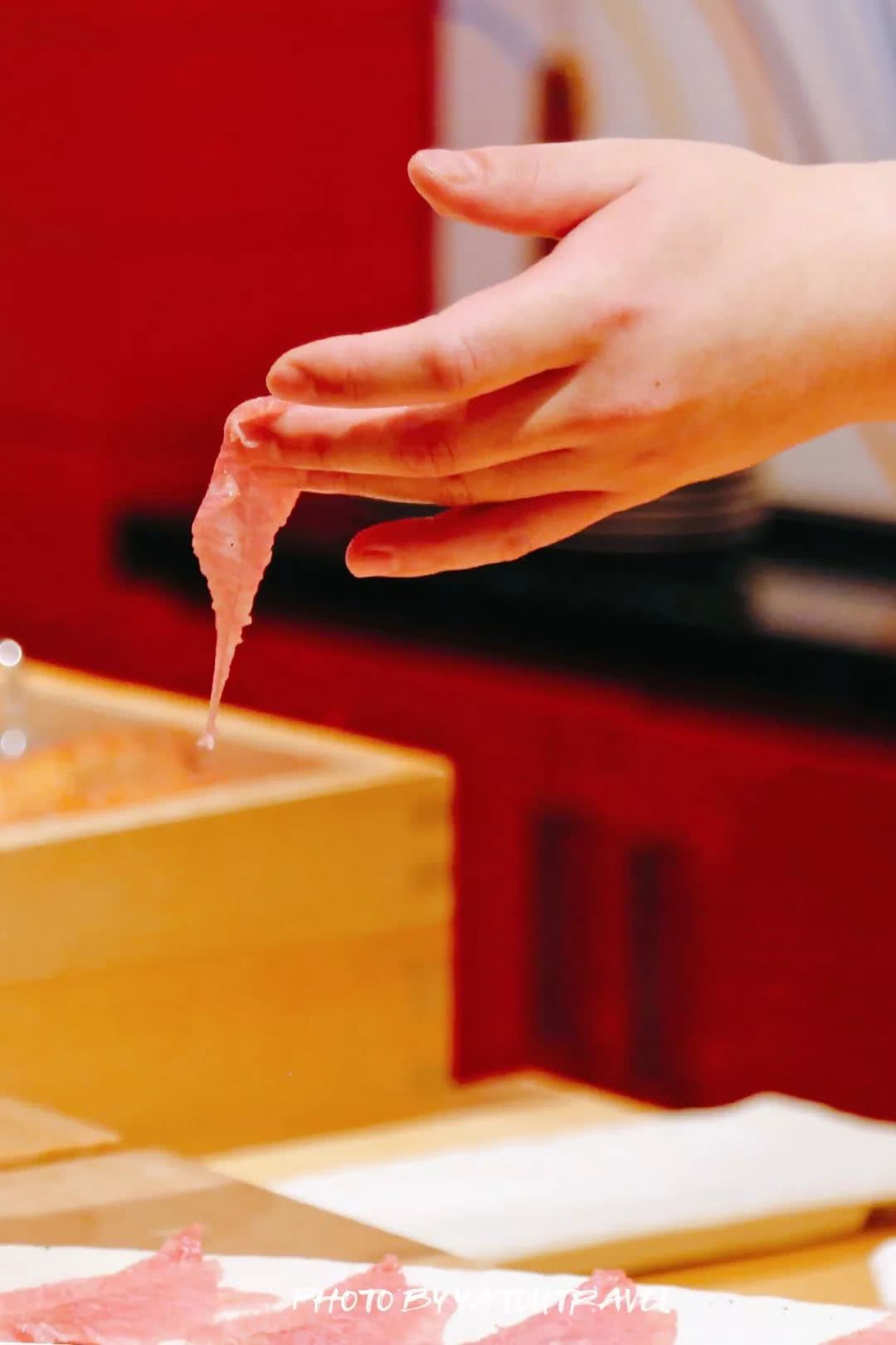 这顿灵魂日料背后的人和故事,连陈晓卿都为之动容