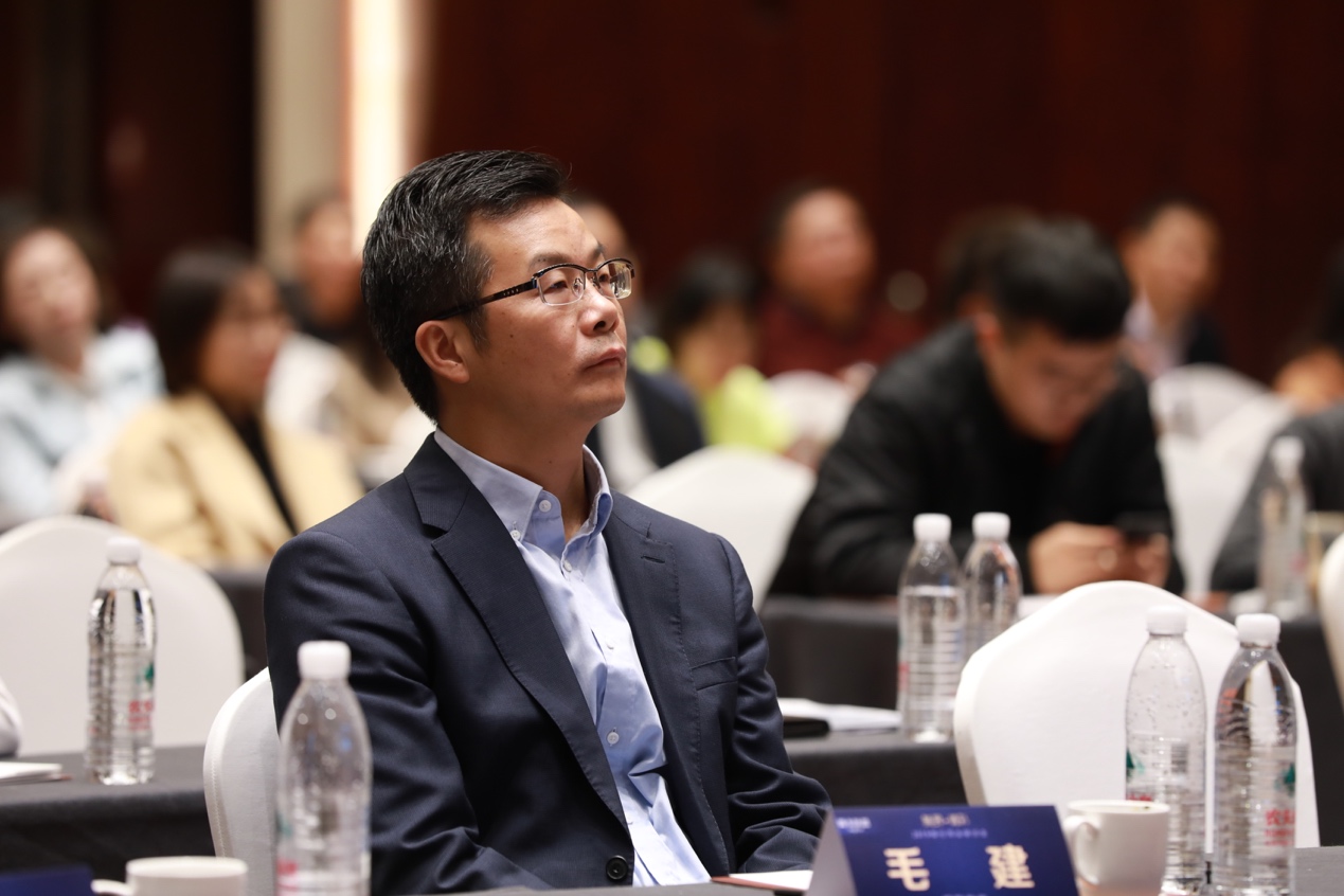 小白卡信用卡怎么样,小白卡光大中信