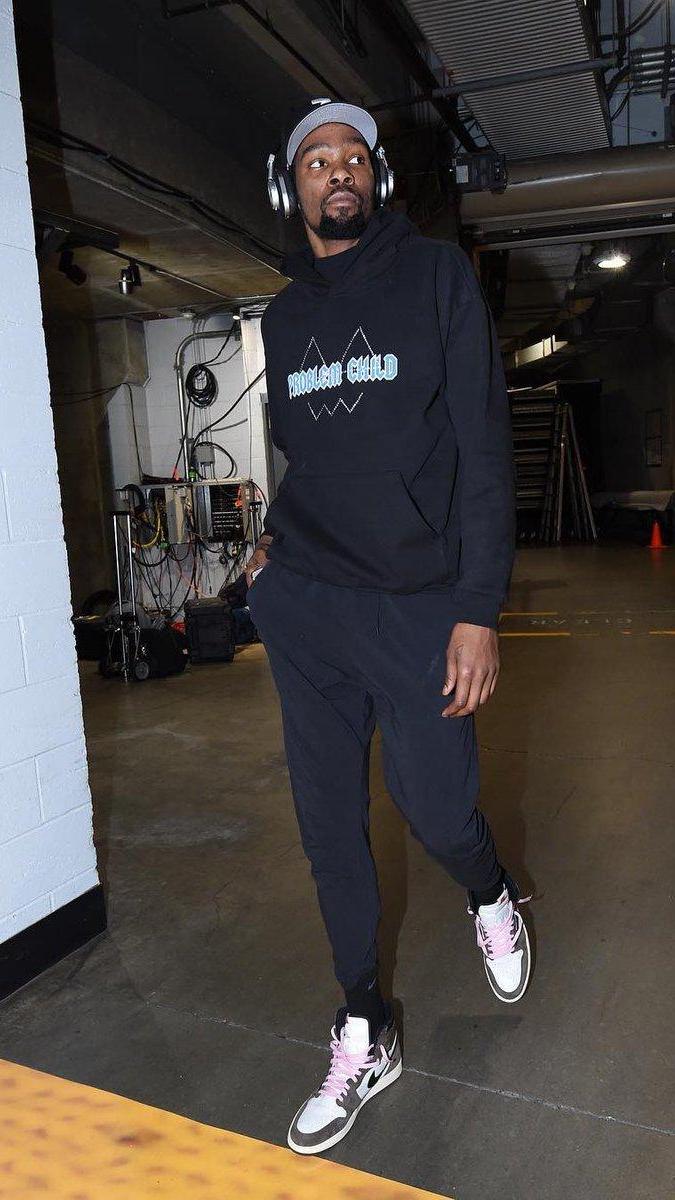 穿搭最好看的nba球员,2020nba全明星球员穿搭