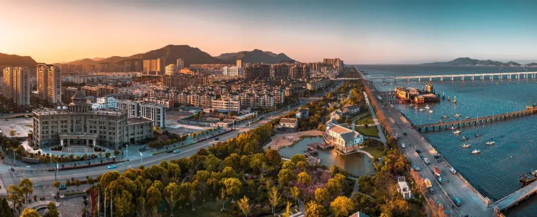 晨昏暮色正苏醒，这是我爱的舟山