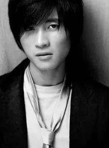 韩寒17岁完整版,桀骜不驯的韩寒作品