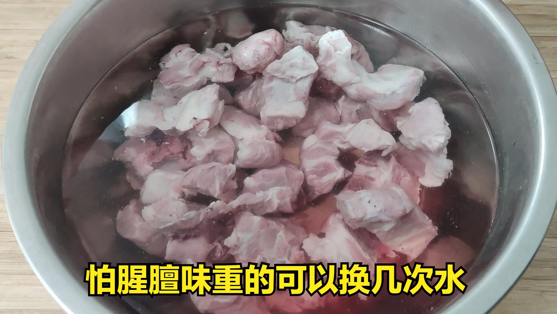 炖羊肉汤最忌直接下锅炖,炖羊肉汤别直接下锅炖诀窍告诉你