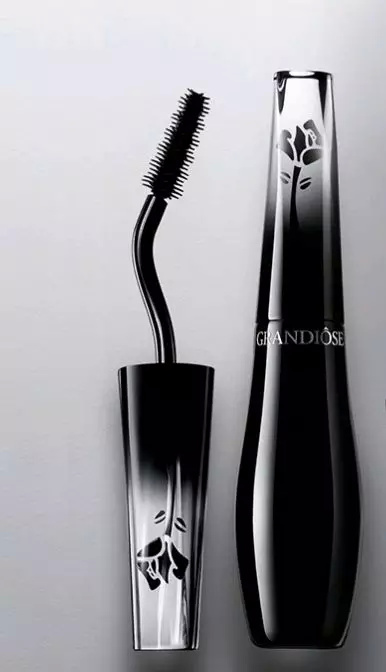 大牌美妆必买推荐单品,十大实用美妆单品推荐