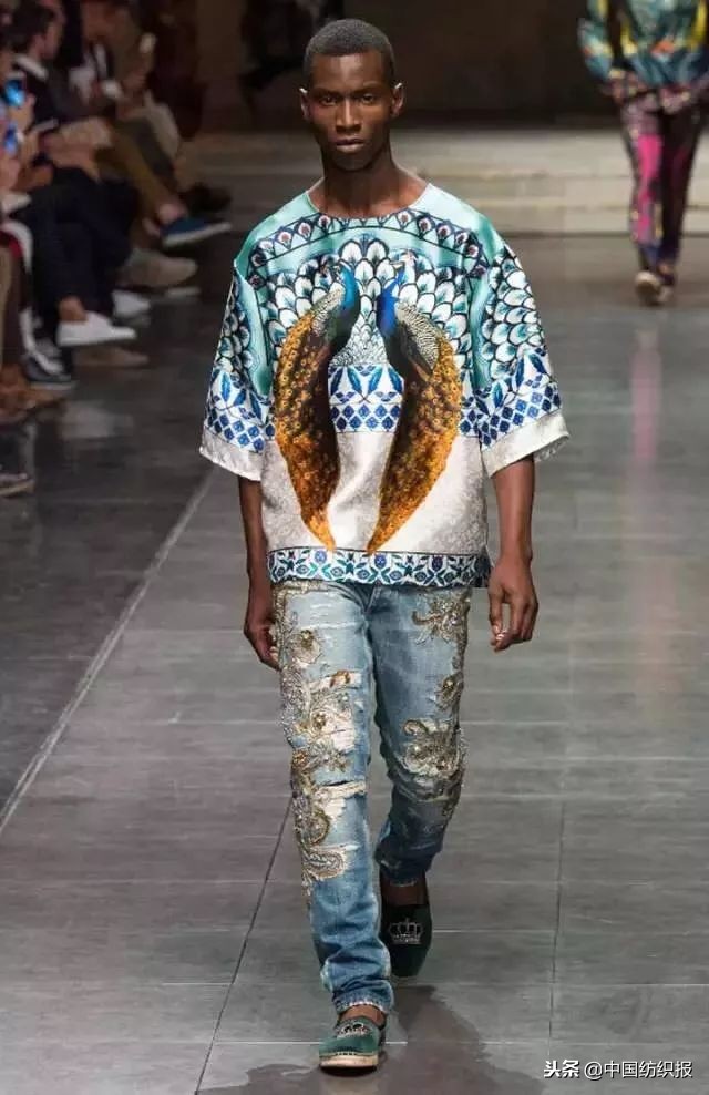 杜嘉班纳休闲装最新事件,杜嘉班纳2019秋冬时装发布会