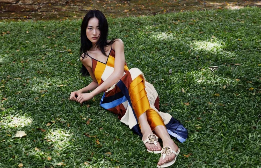 天气也太太太热了，这里有18双仙女拖让你美得不接地气！