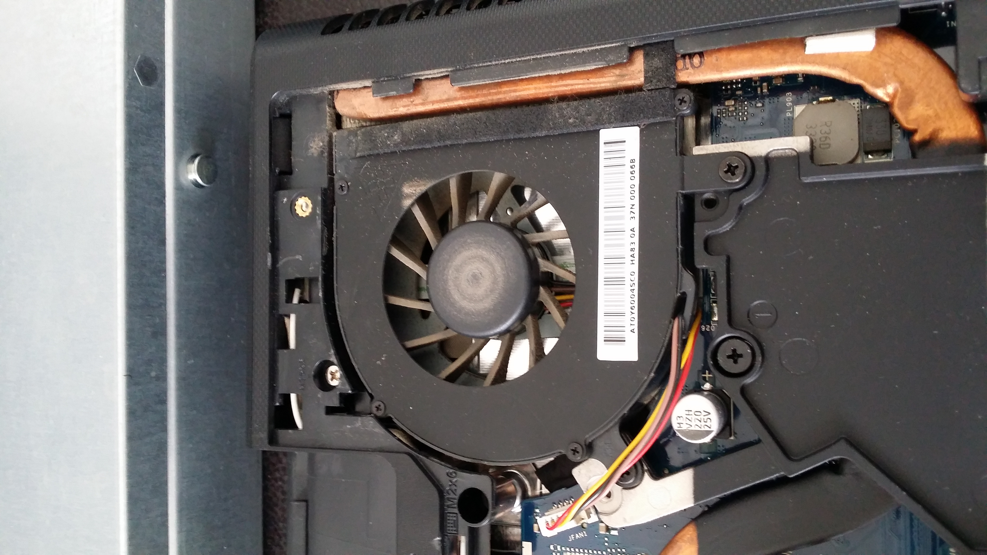 笔记本进水了数据可以恢复吗,进水笔记本维修