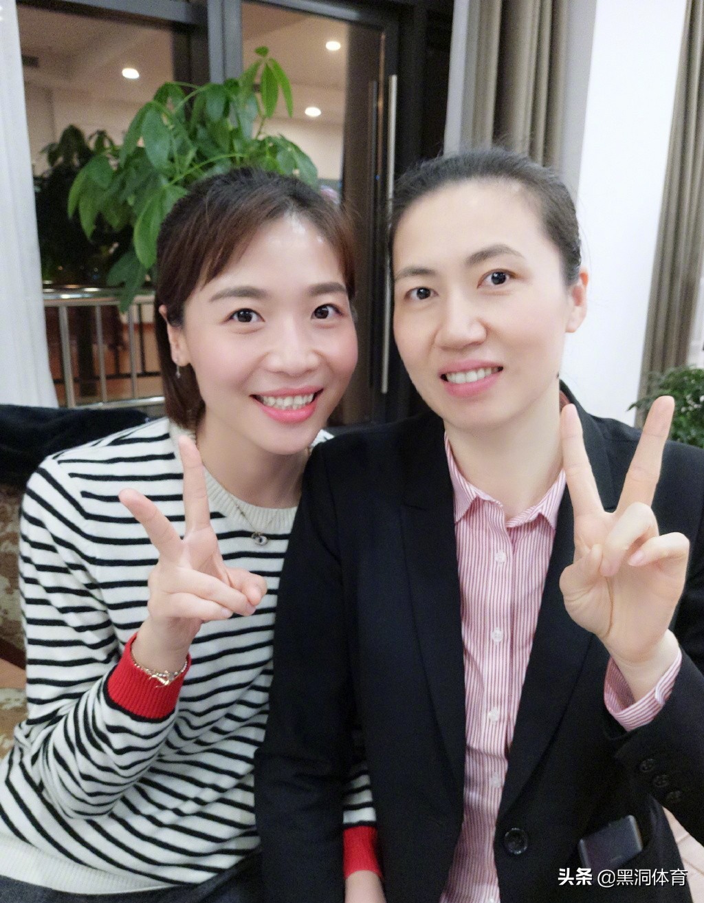 外媒评女排十年梦之队二传自由人争议大中国网友：首先我不服