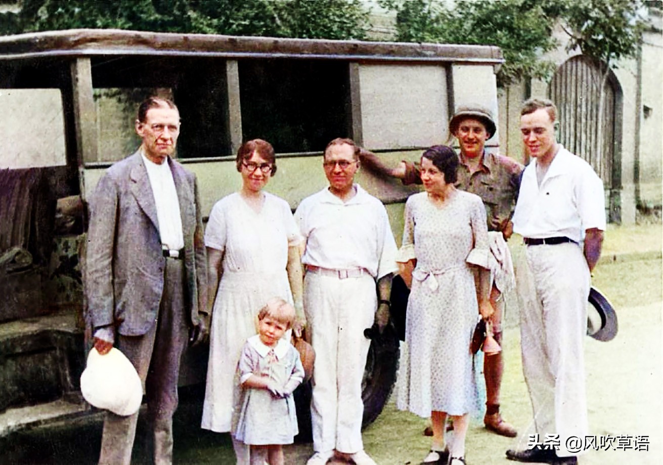 1933年的陕西西安，木头造的汽车，穿着衣服的飞机