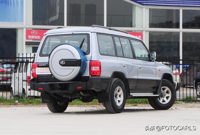 新款国产普拉多越野视频,猎豹q6和普拉多性能