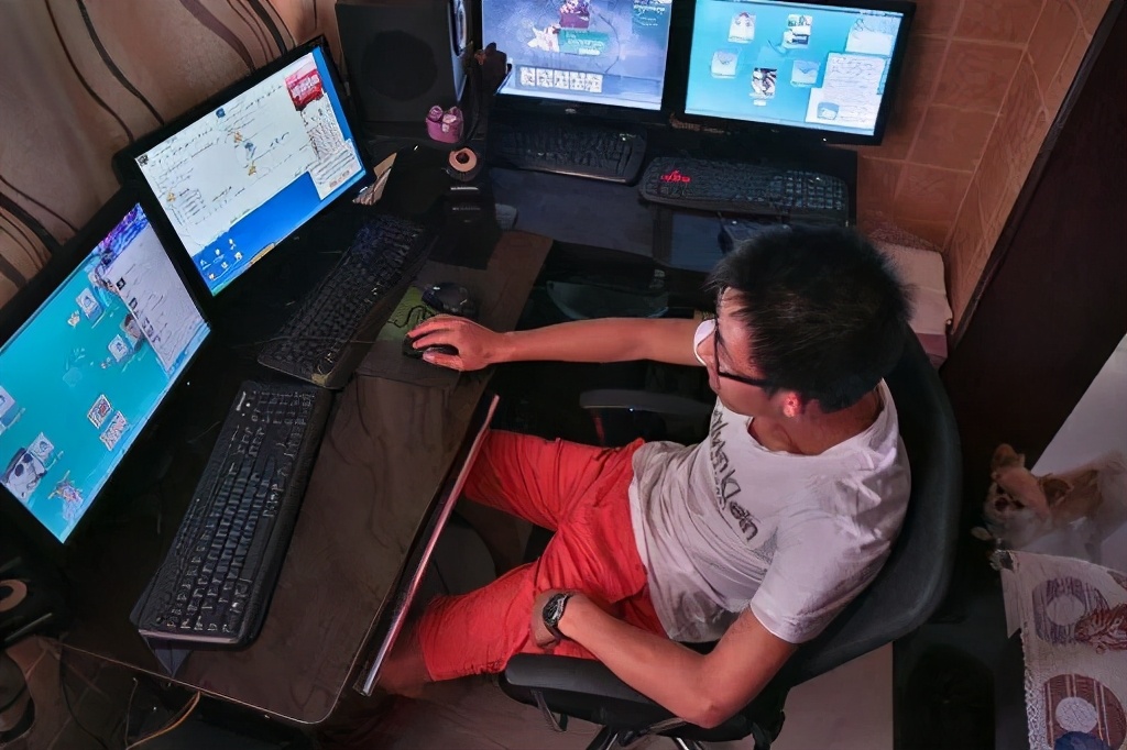 “代练花220万买房”背后，产业链里的人怎么说？