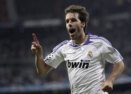 范尼单刀进球率,范尼小禁区之王怎么进球