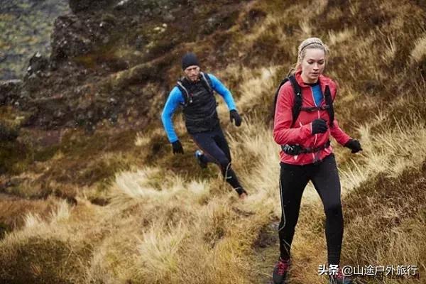 为什么徒步必须穿徒步鞋,户外徒步的基本知识