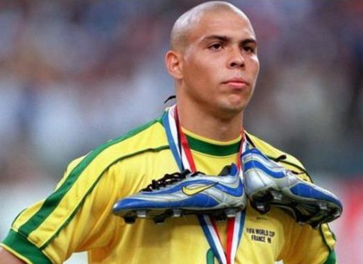 罗纳尔多的钟摆式只玩过一次,罗纳尔多钟摆过人还有人用过吗