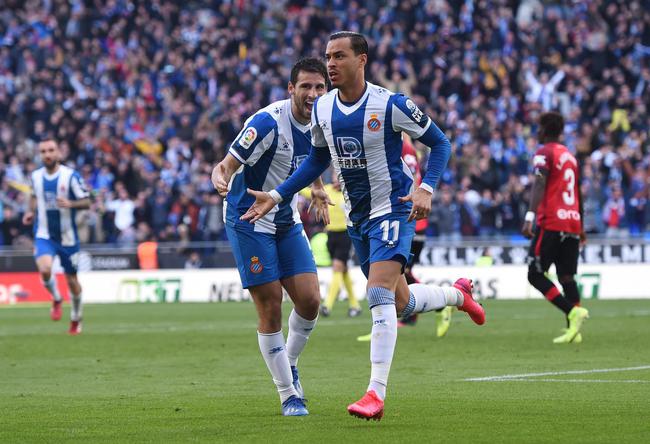 武磊和韦世豪最新消息,武磊韦世豪中国足球的希望与未来