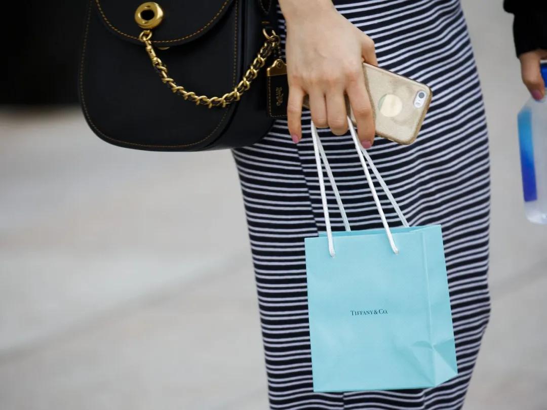 马拉多纳去世各大俱乐部悼念,马拉多纳去世阿根廷球迷反应