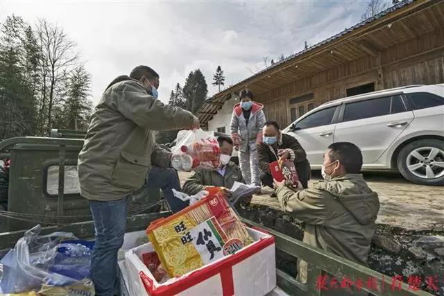 1米多长的购物小票，不是买给自己！谢谢恩施有你们奔走