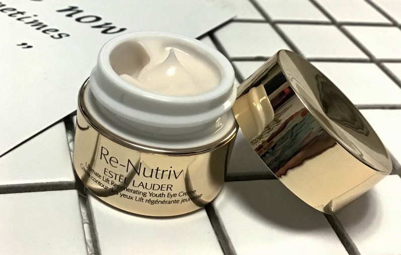 雅诗兰黛面霜哪款抗皱紧致效果好 (35岁雅诗兰黛智妍和红石榴哪个好)