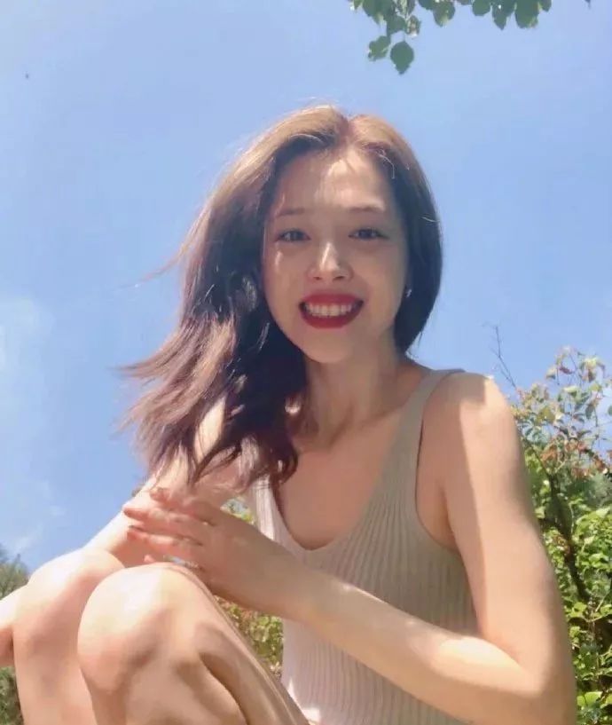 崔雪莉抑郁原因,对崔雪莉抑郁的预言