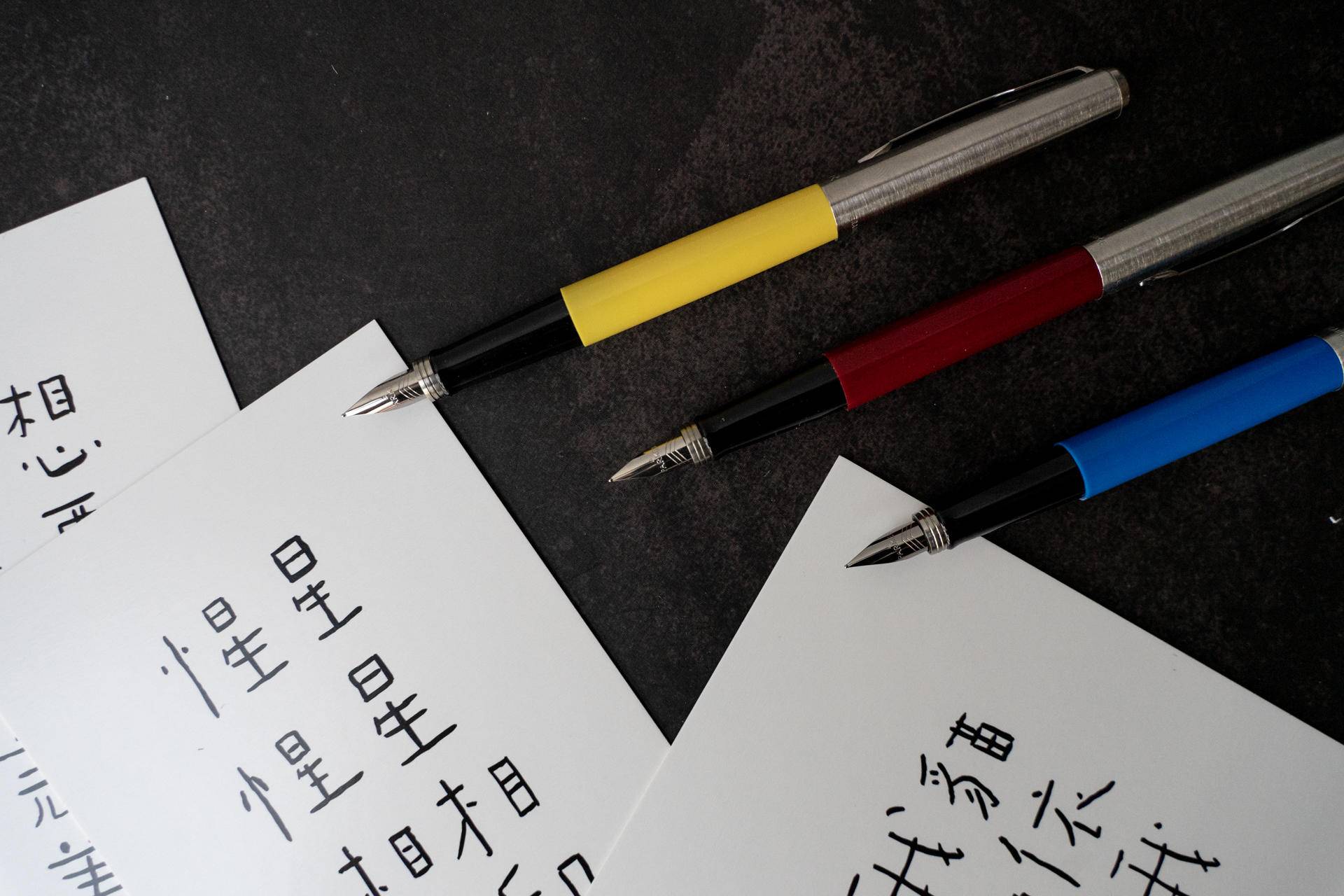 什么牌子的钢笔好价钱又适合学生,小学生都在用的一款高颜值的钢笔