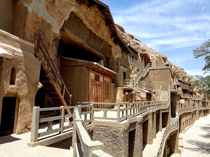 敦煌博物馆东方甄选看世界讲解,敦煌艺术馆游玩攻略