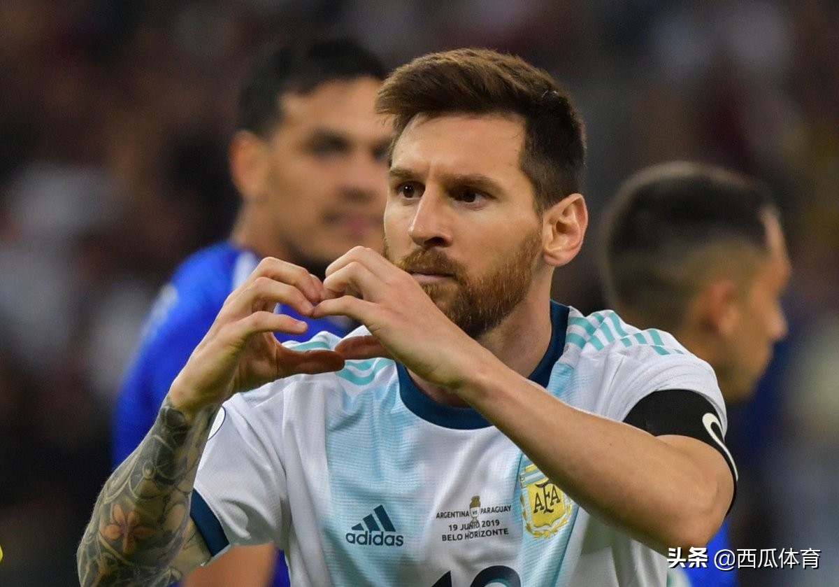 19岁的梅西和35岁的梅西照片,梅西年轻最帅的10张图片