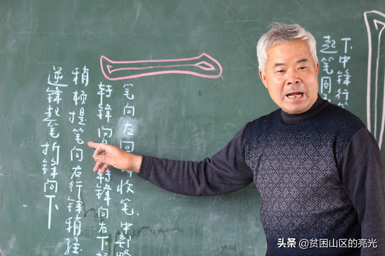 教师辞职教育局不给档案要怎么办,教师辞职领导不批准怎么办