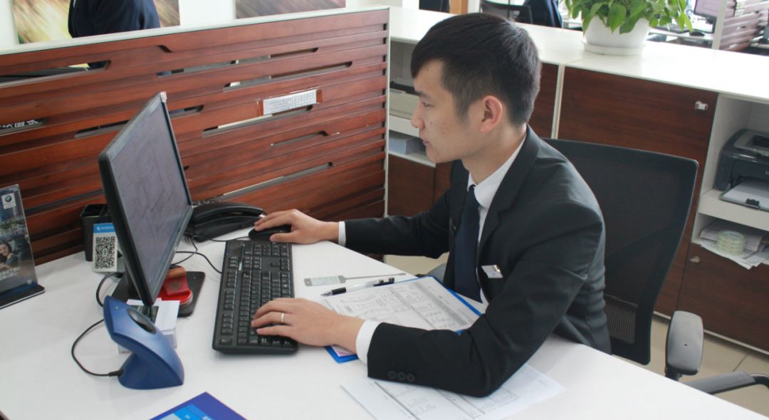 厚！小编去了宝马4S店，58分钟就把这个项目做完了！