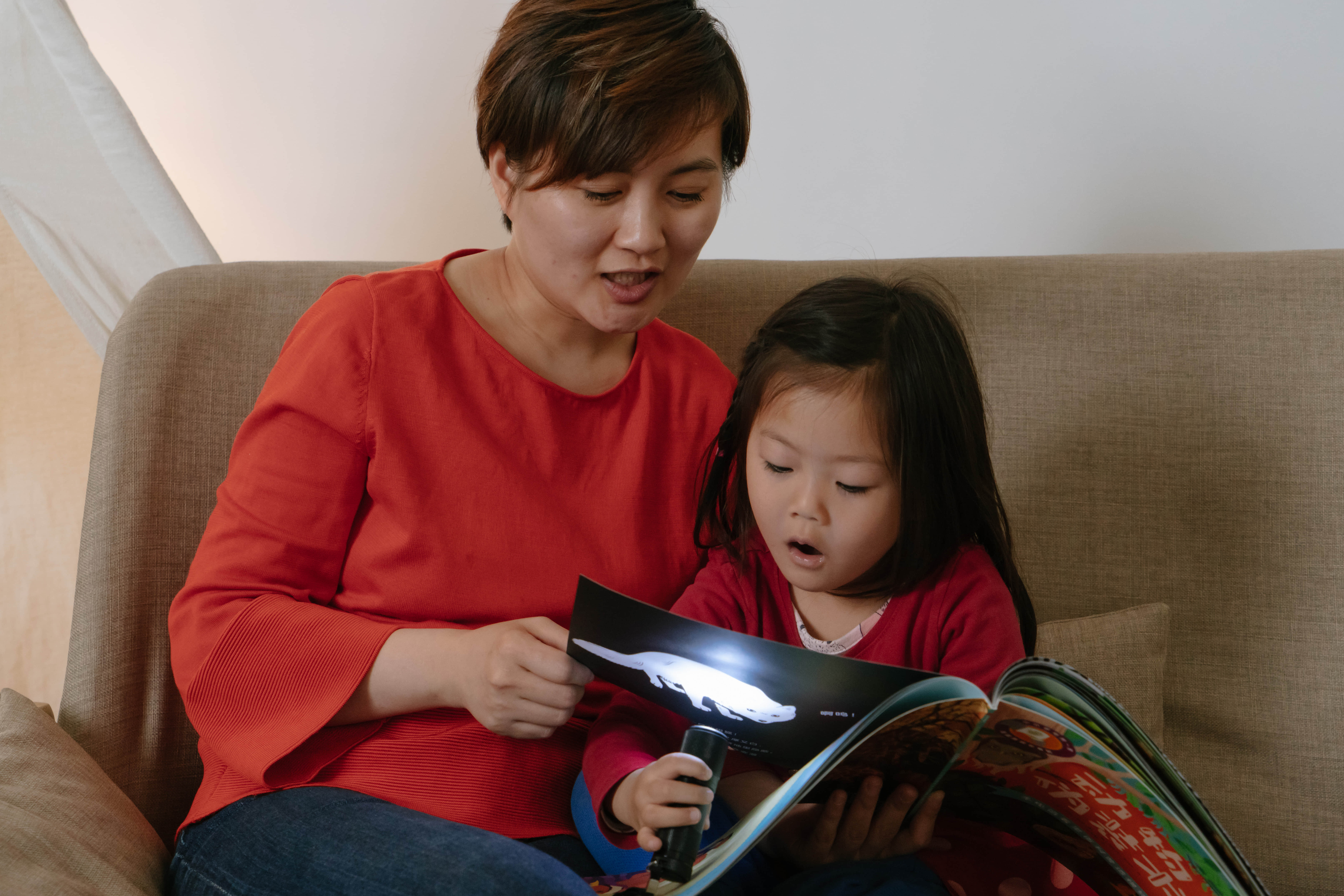 黄磊给女儿看的绘本,黄磊家多妹都在读的绘本