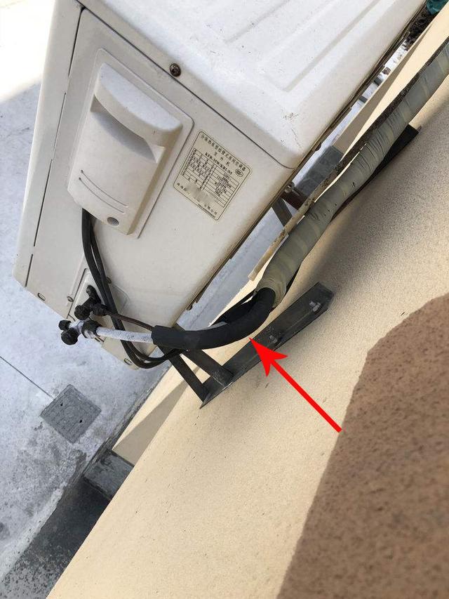 空调高压管不热低压管很凉正常吗,空调高压管不凉低压管凉怎么办